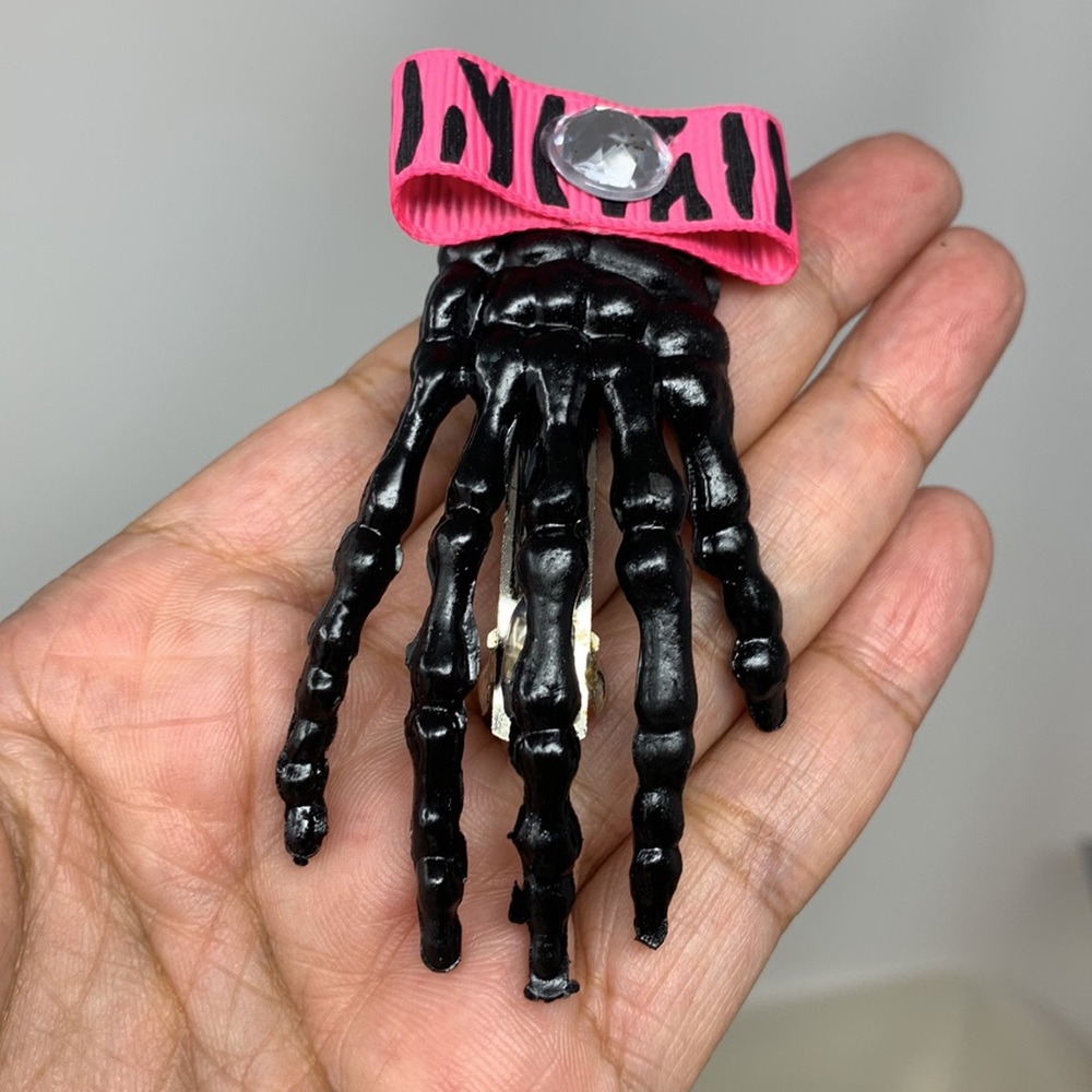 Hair clips skeleton hand hair accessories Halloween Day of Dead Dia de Muertos - Picture 12 of 16
